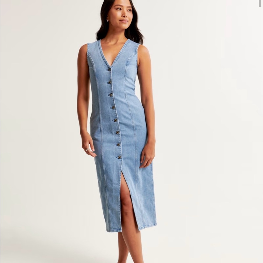 Abercrombie & Fitch Mara Vest Midi Denim Dress